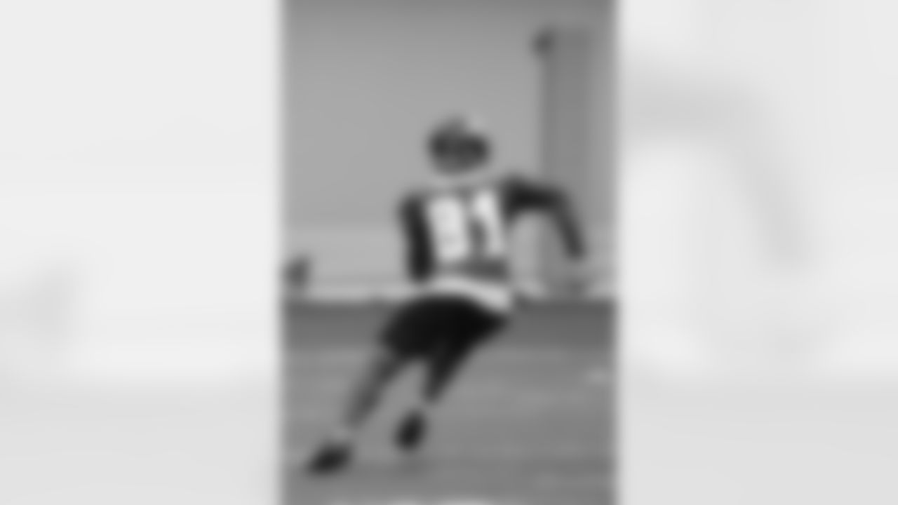 WR Jason Avant
