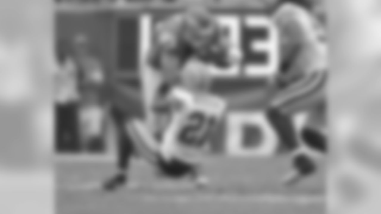TE Brent Celek
