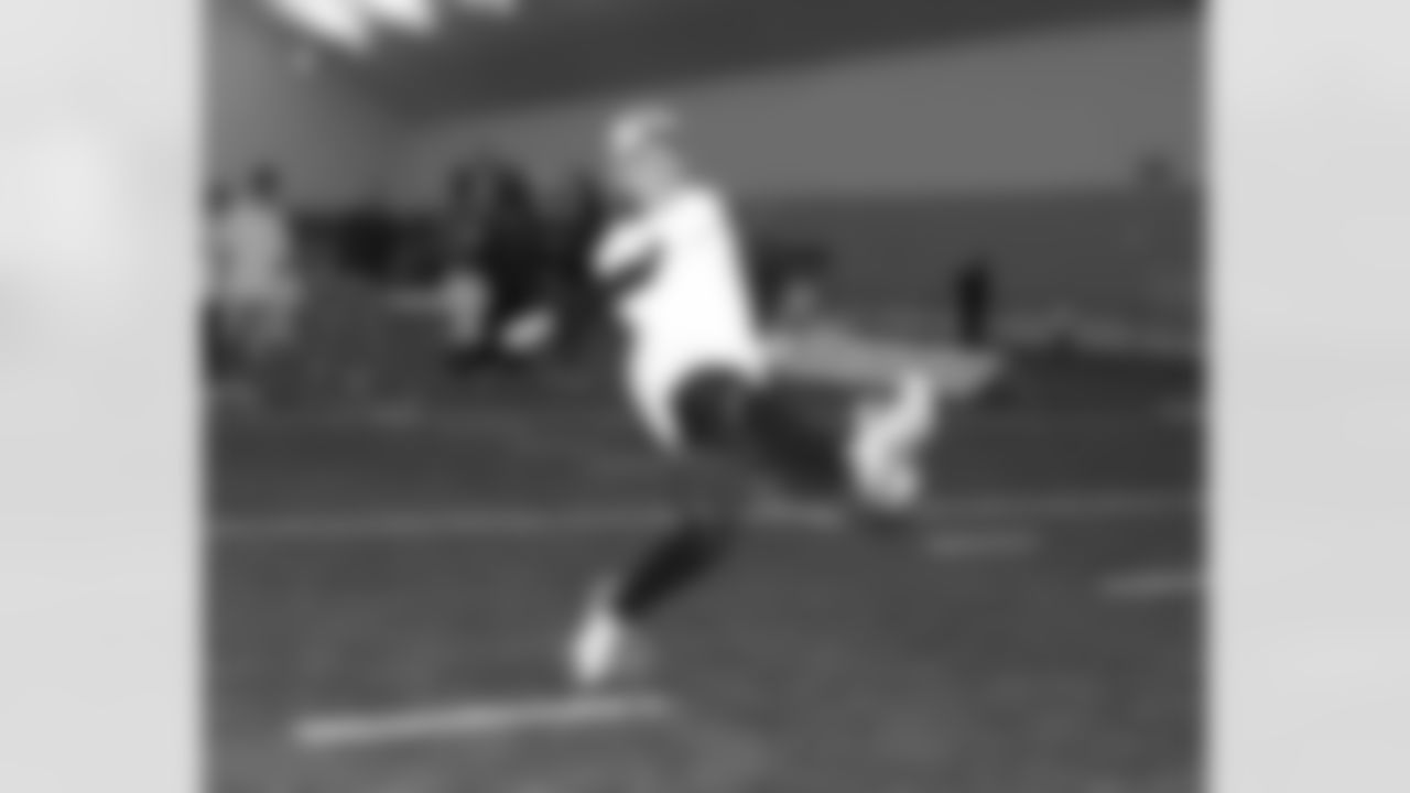 This child showed his David Akers-like ability during the clinic