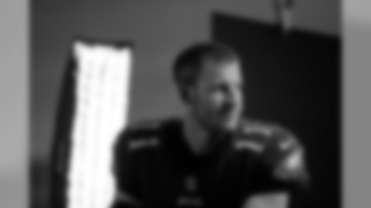 QB Carson Wentz