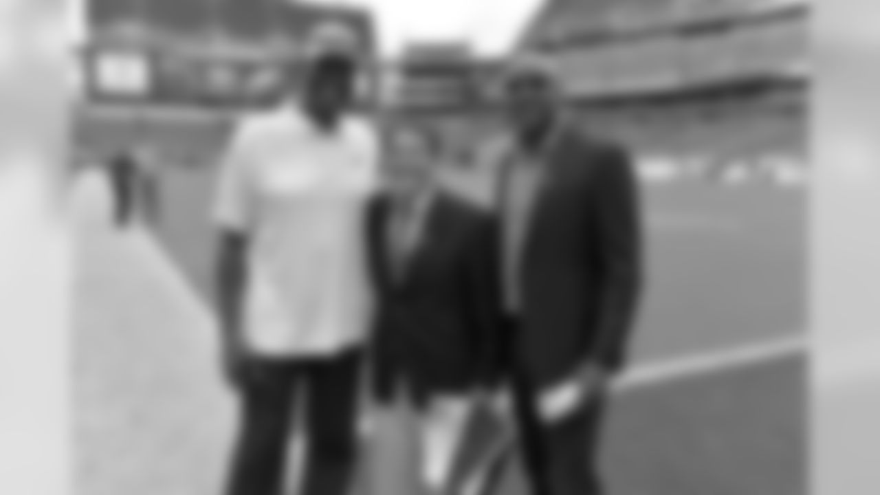 Harold Carmichael, Merrill Reese, and Mike Quick