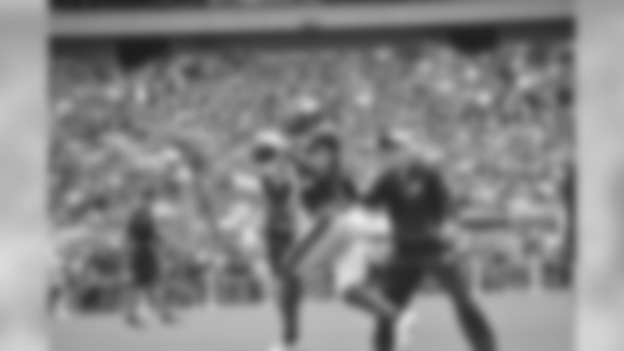 WR Kamar Aiken