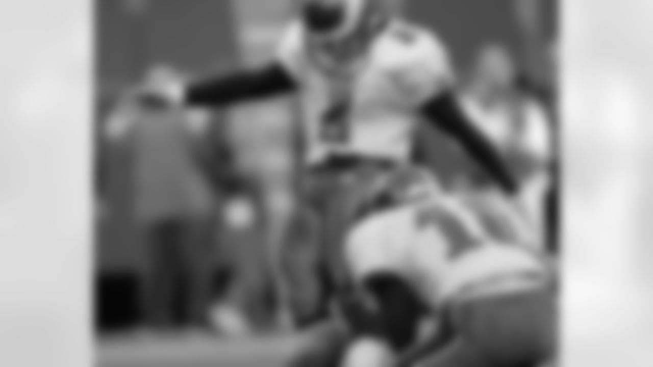 K David Akers with the point-after