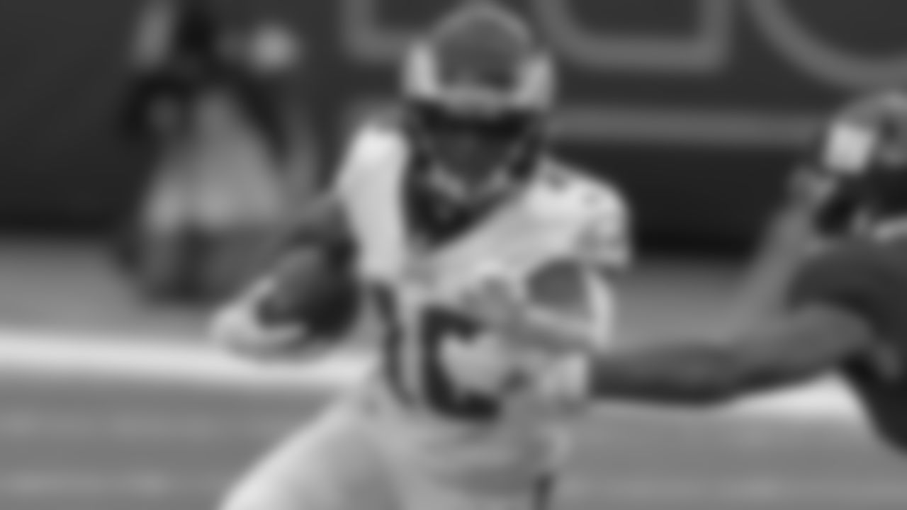 WR Jalen Reagor
Philadelphia Eagles vs. New York Giants at MetLife Stadium on November 15, 2020
