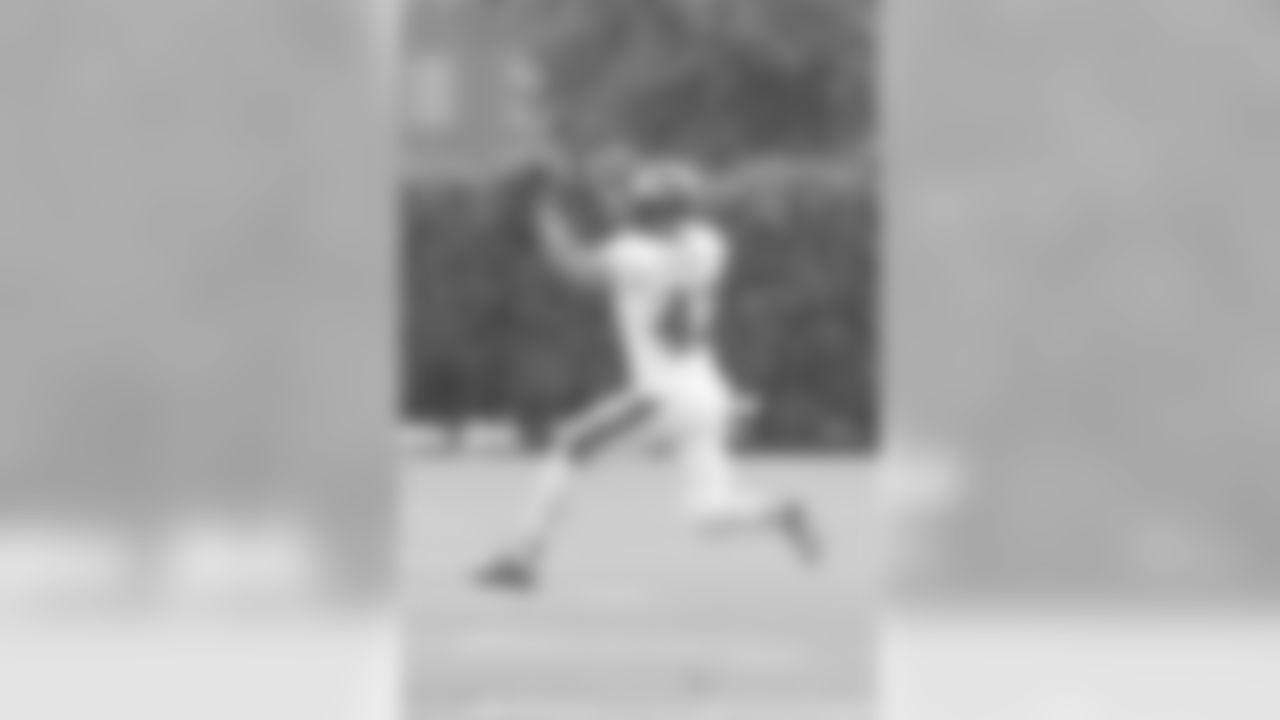 S Chris Maragos
