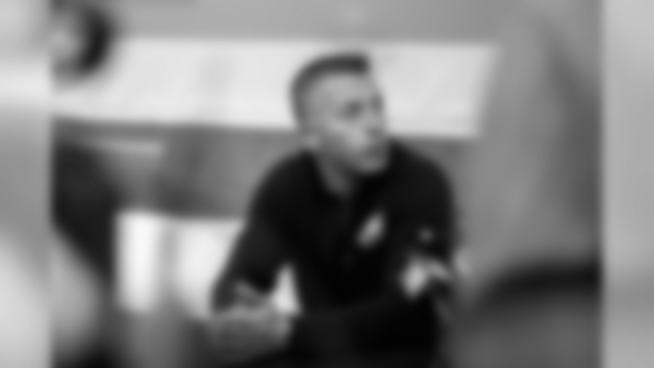 Quarterbacks coach John DeFilippo