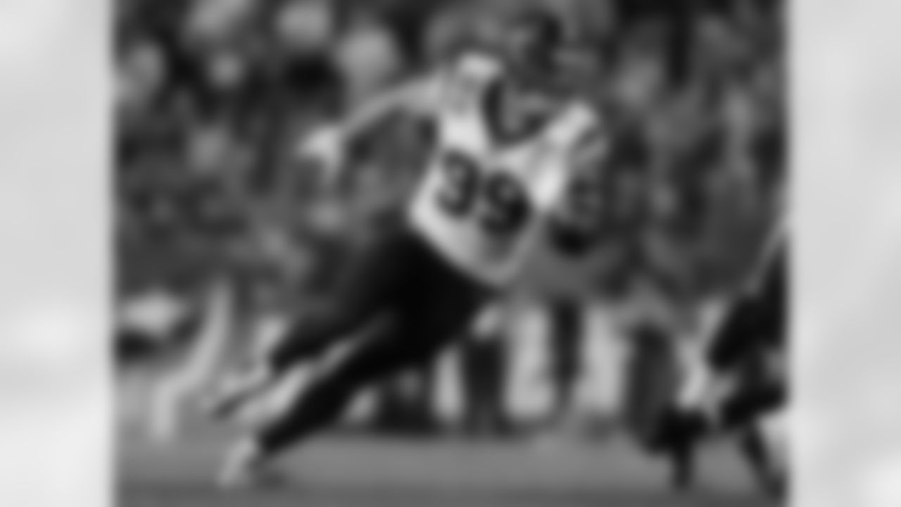 Week 9: It will be a reunion for the eight current members of the Eagles who were once Houston Texans