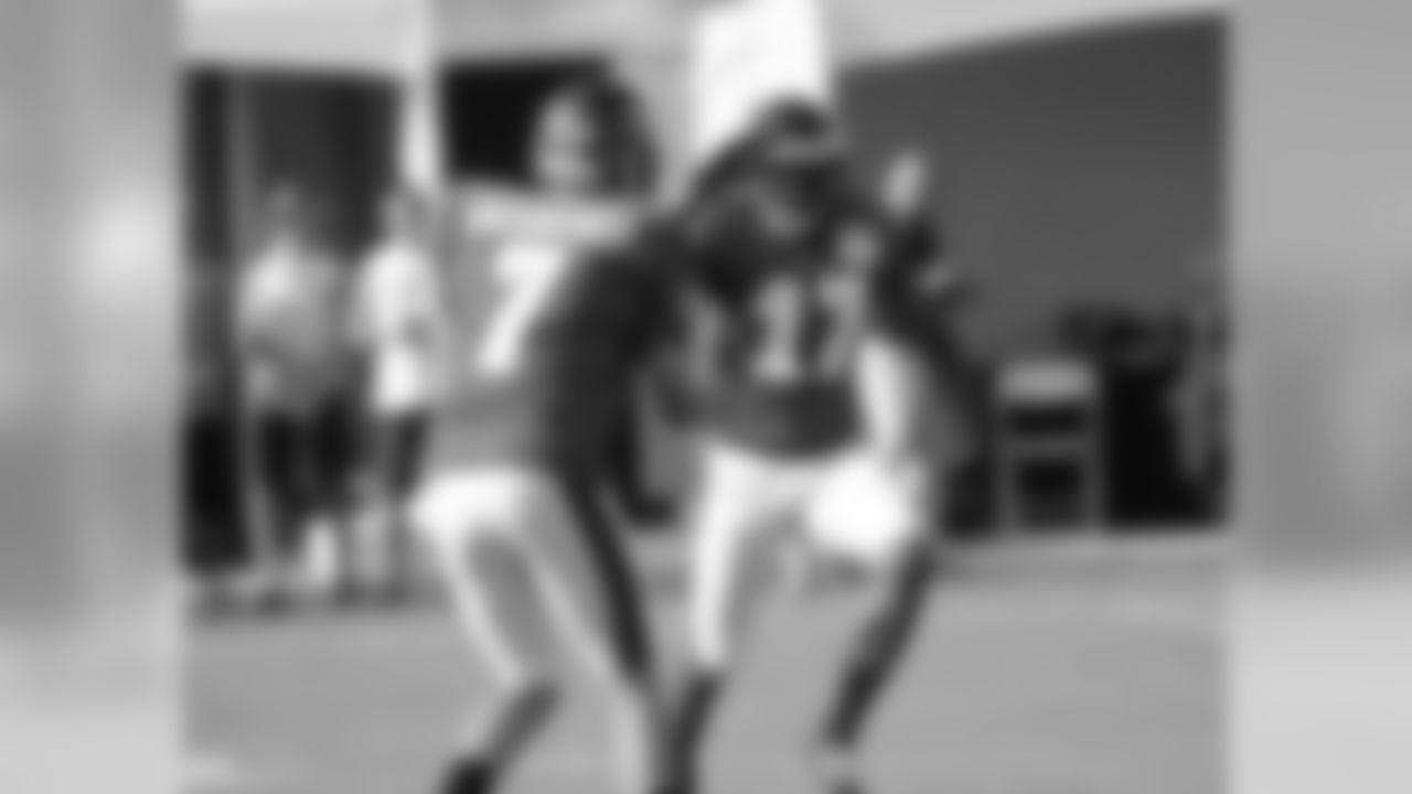 QB Sam Bradford & WR Nelson Agholor