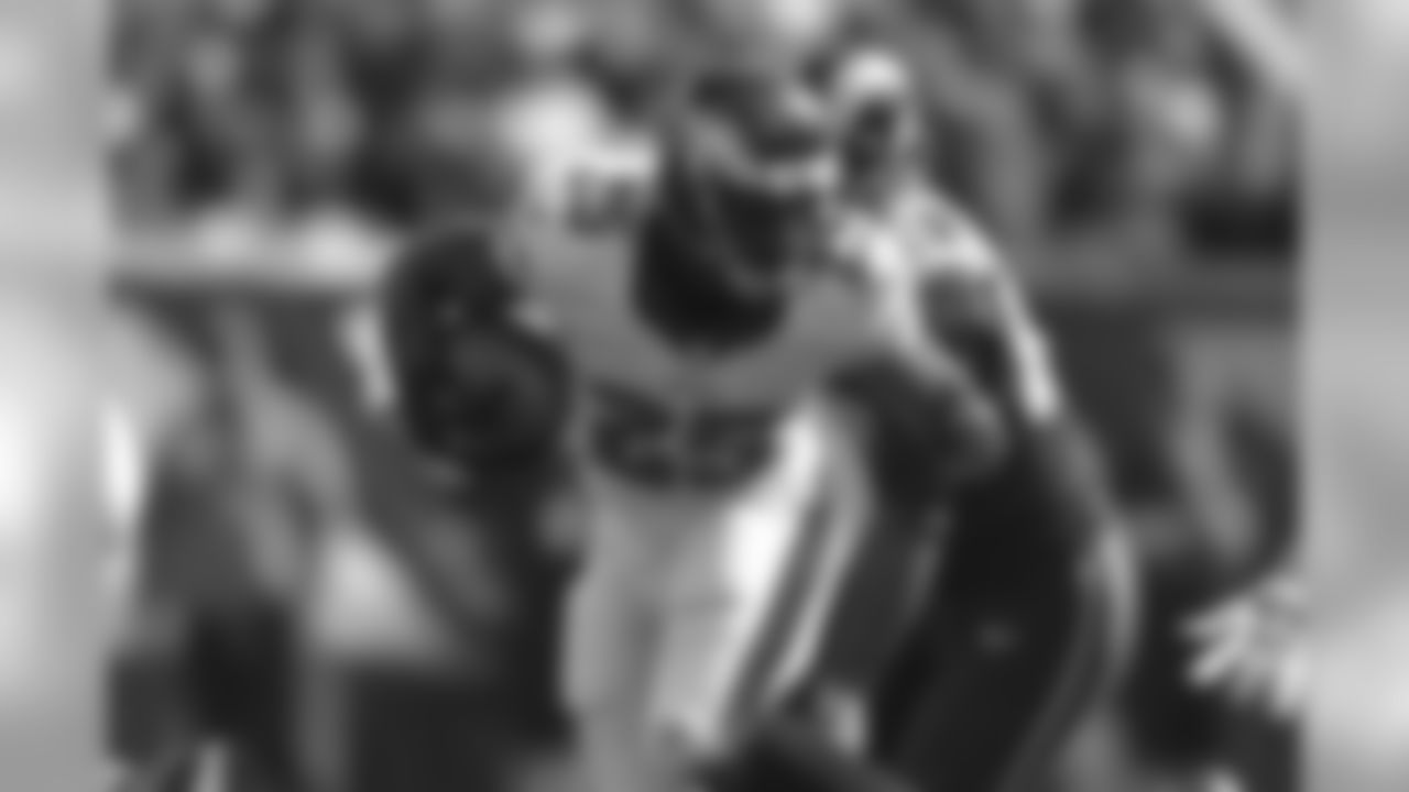 RB LeSean McCoy