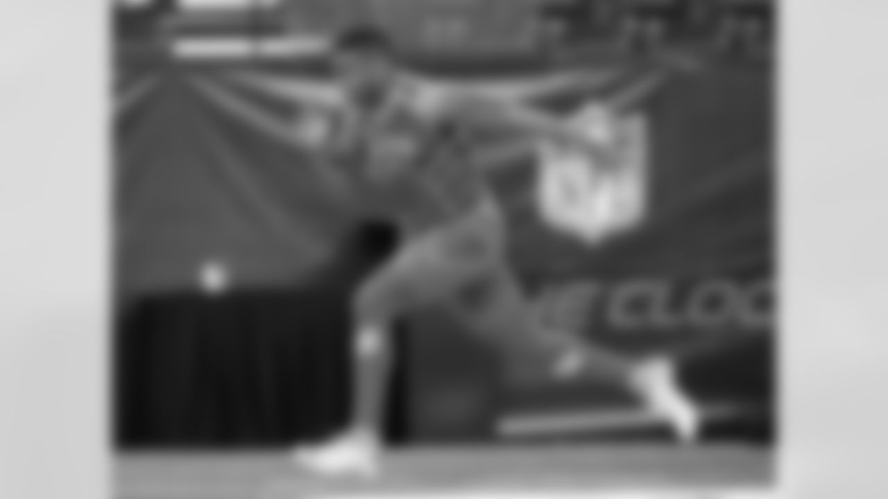 North Carolina tight end Eric Ebron