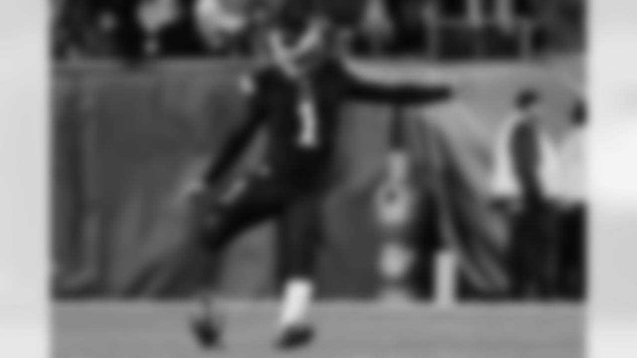K Cody Parkey on the kicking the ball off