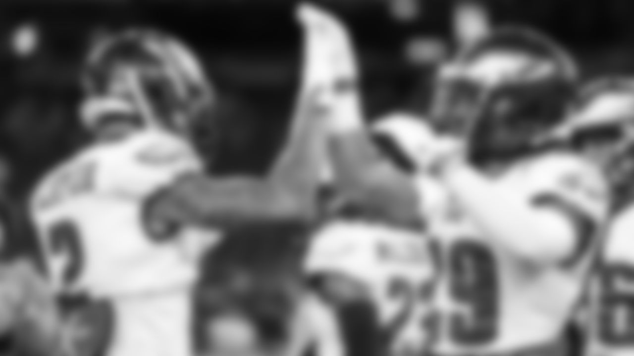 CB Darius Slay & CB Avonte Maddox
