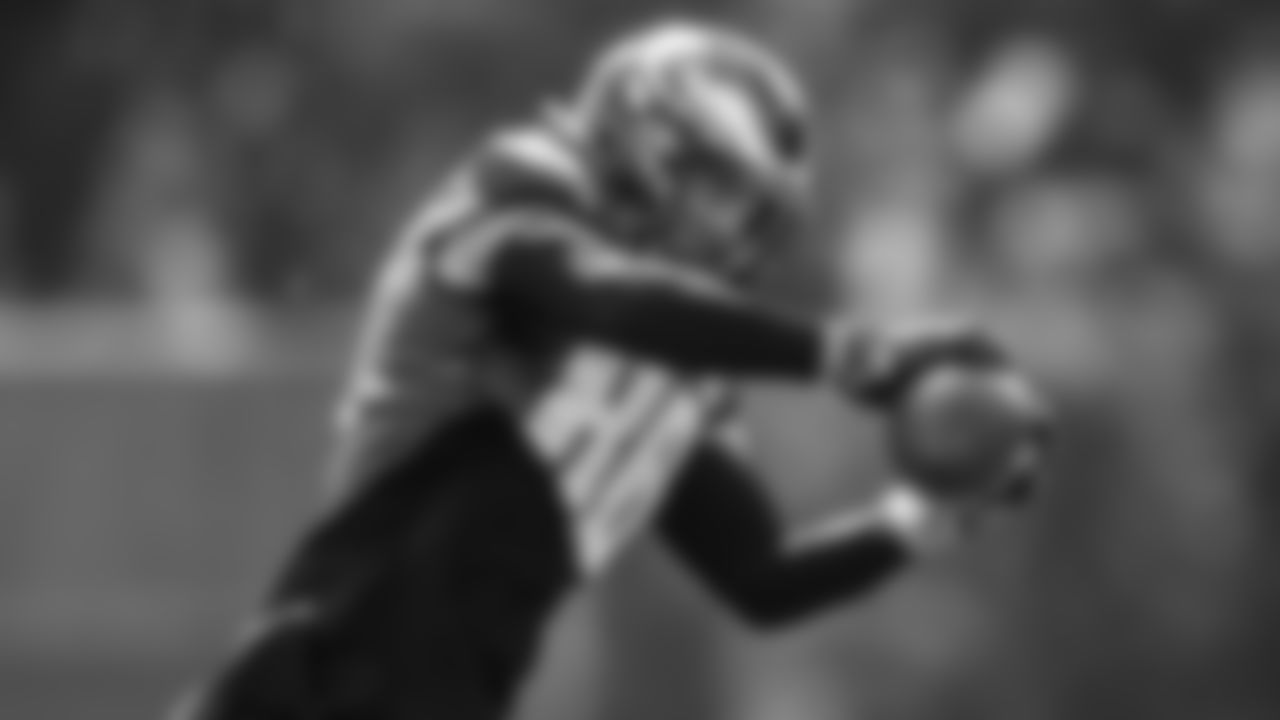 TE Zach Ertz