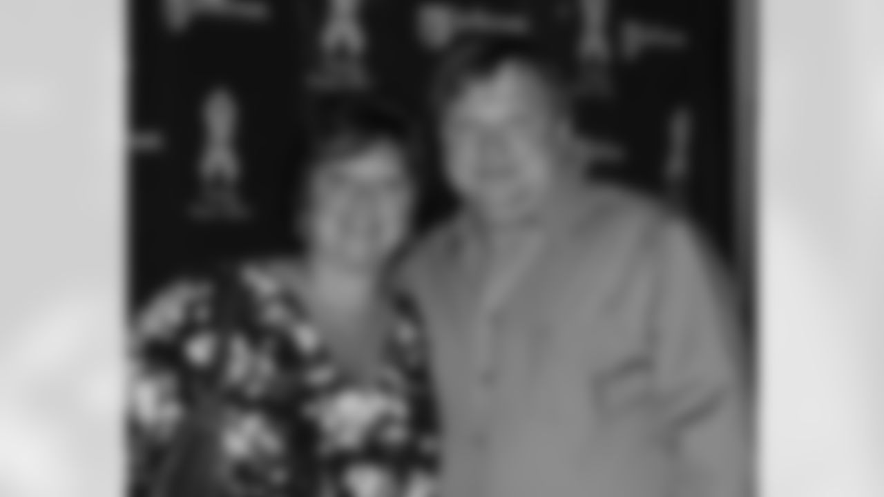 Guests arrive on the pink carpet