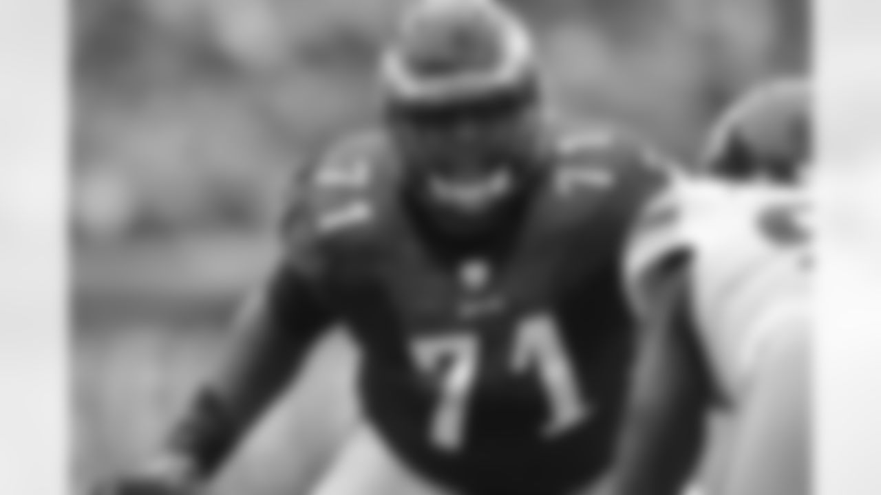 LT Jason Peters