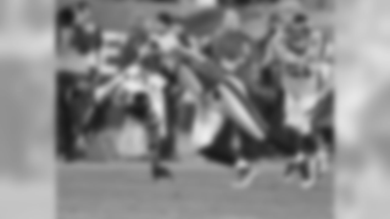 TE Brent Celek