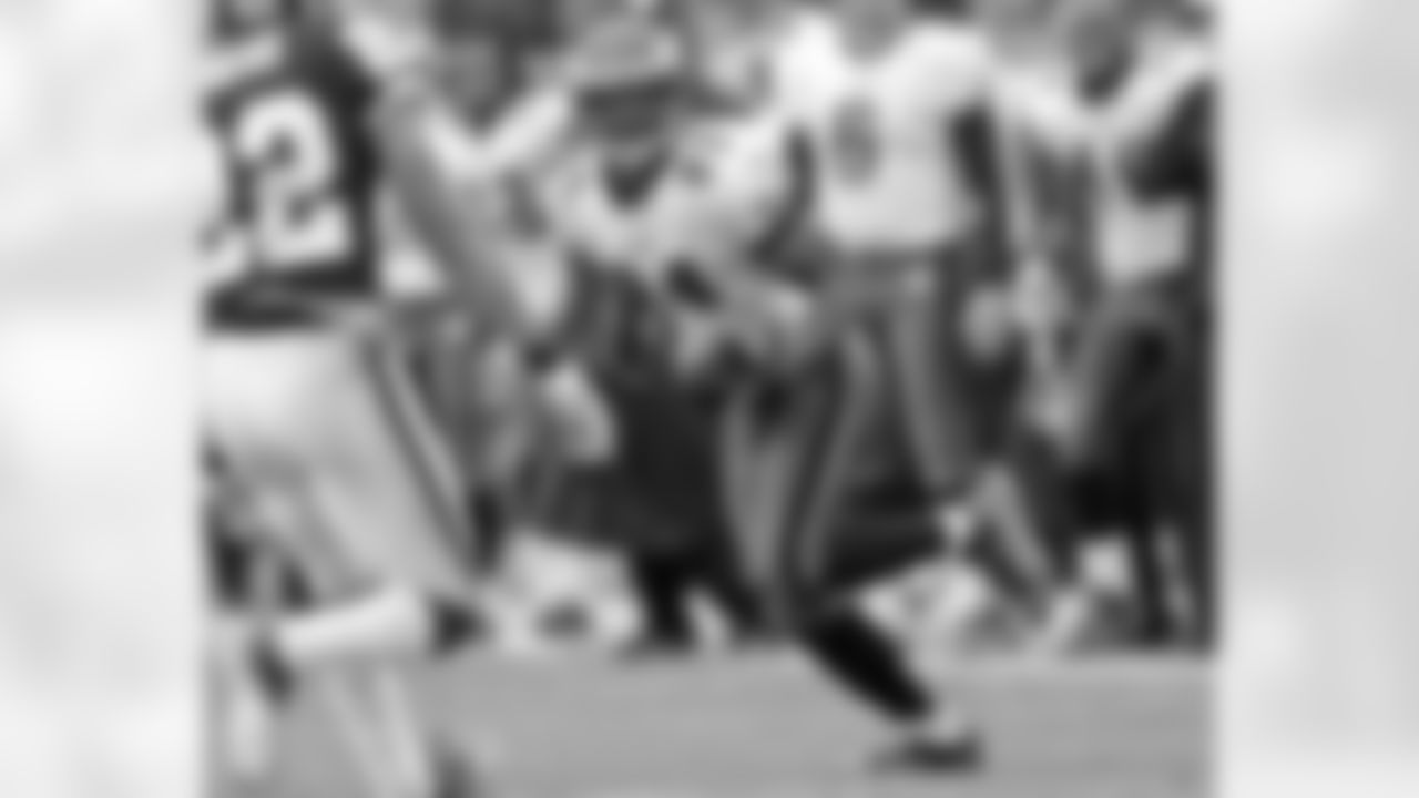 WR Jason Avant