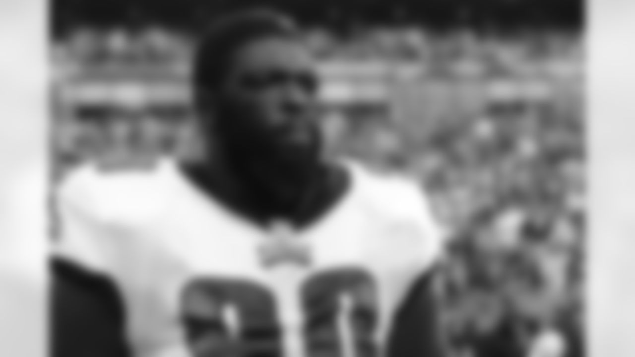 Eagles' DE Clifton Geathers on the sidelines before the game.