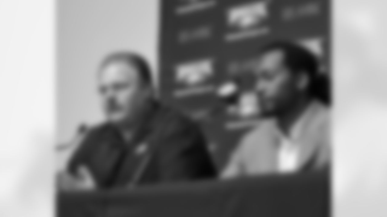 Andy Reid explains why Asante Samuel is such a great fit for the Eagles