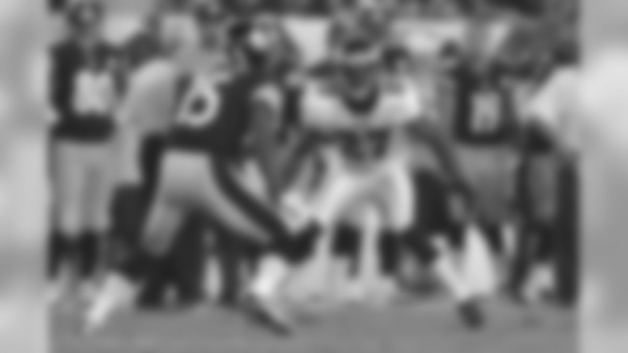 CB Brandon Hughes