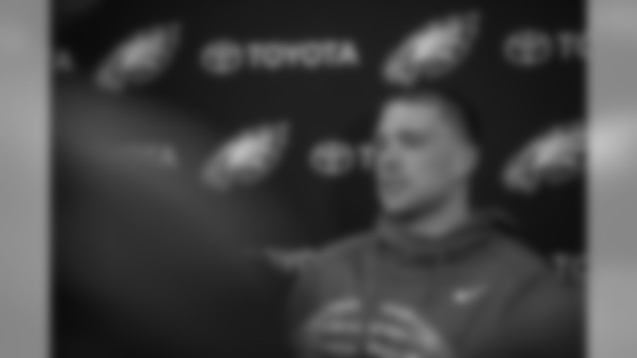 TE Zach Ertz