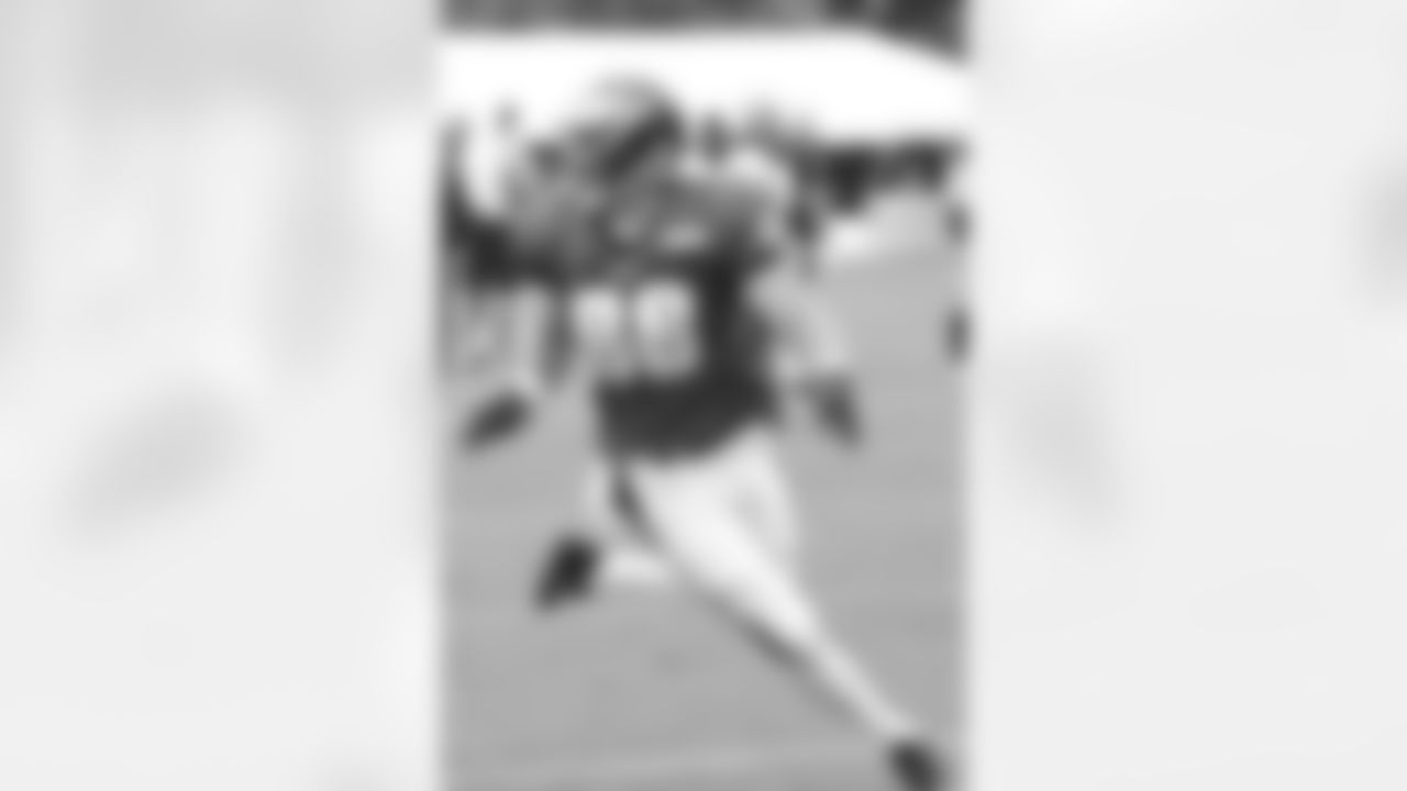 TE Zach Ertz