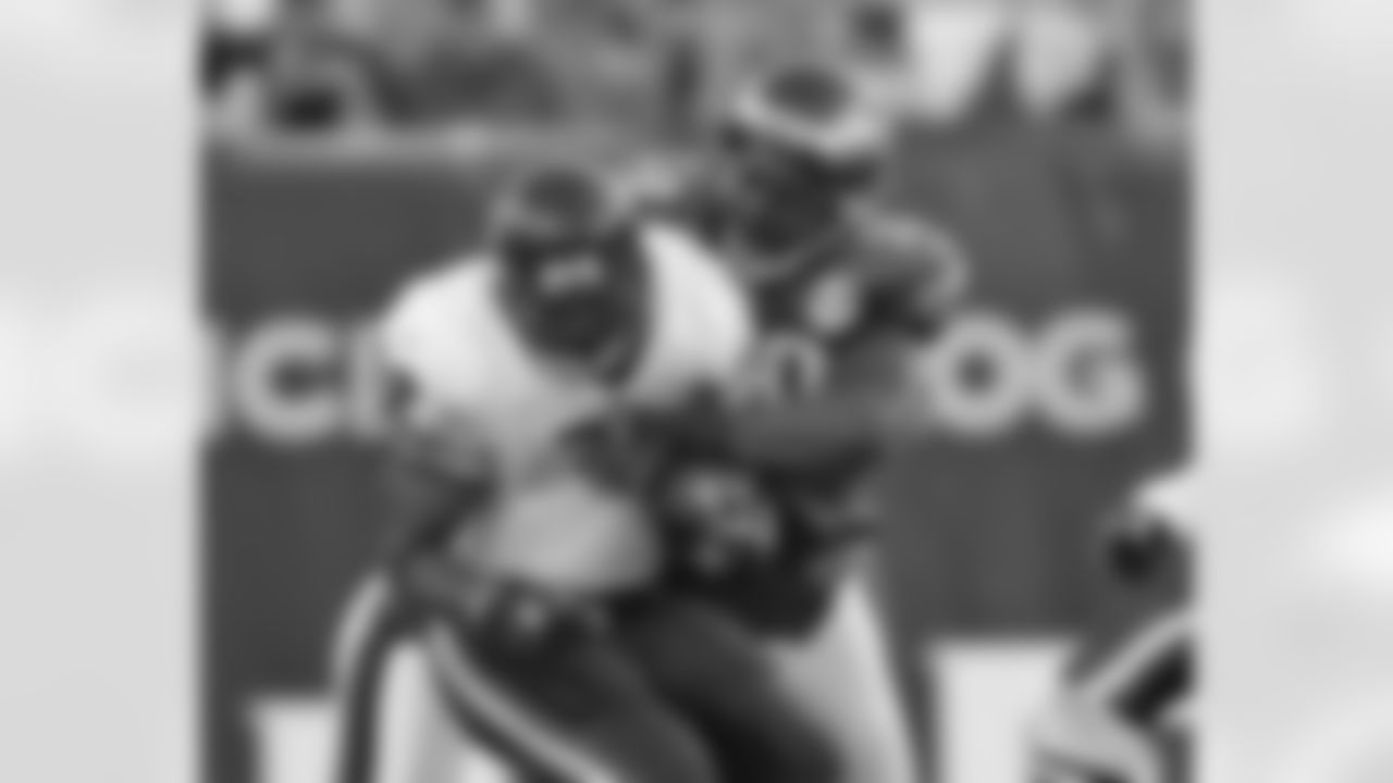 DE Trent Cole wraps up his man