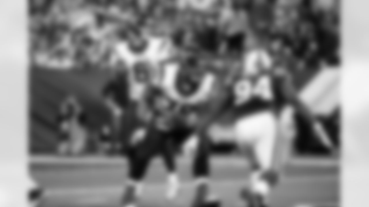 During his time in Texas, Brooks helped pave the way for RB Arian Foster to hit the 1,000-yard rushing mark twice