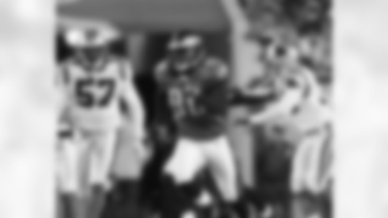 LB Omar Gaither tracks down the ball carrier