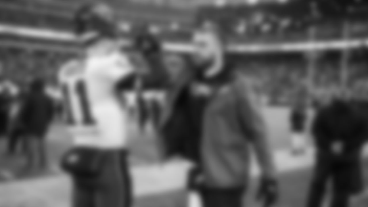 QB Carson Wentz and TE Zach Ertz
Philadelphia Eagles vs. New York Giants at MetLife Stadium on December 29, 2019