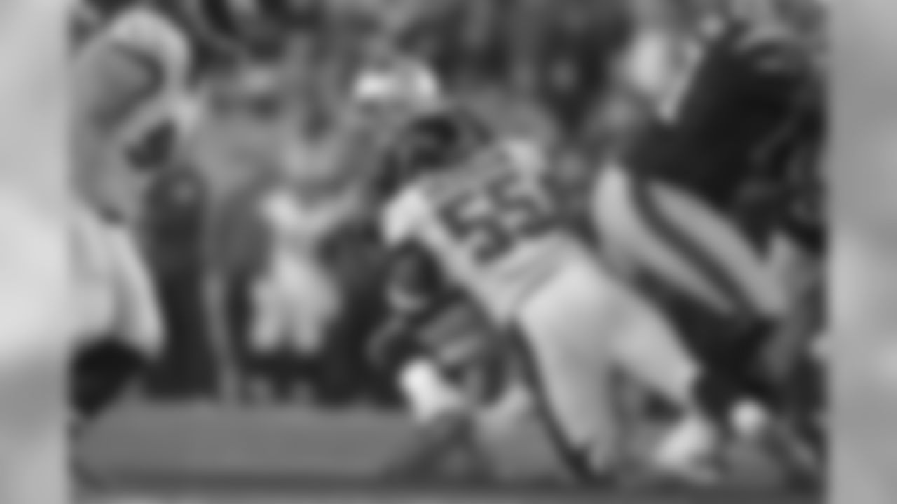 LB Brandon Graham