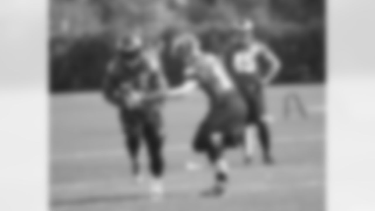 RB Ryan Mathews, QB Carson Wentz