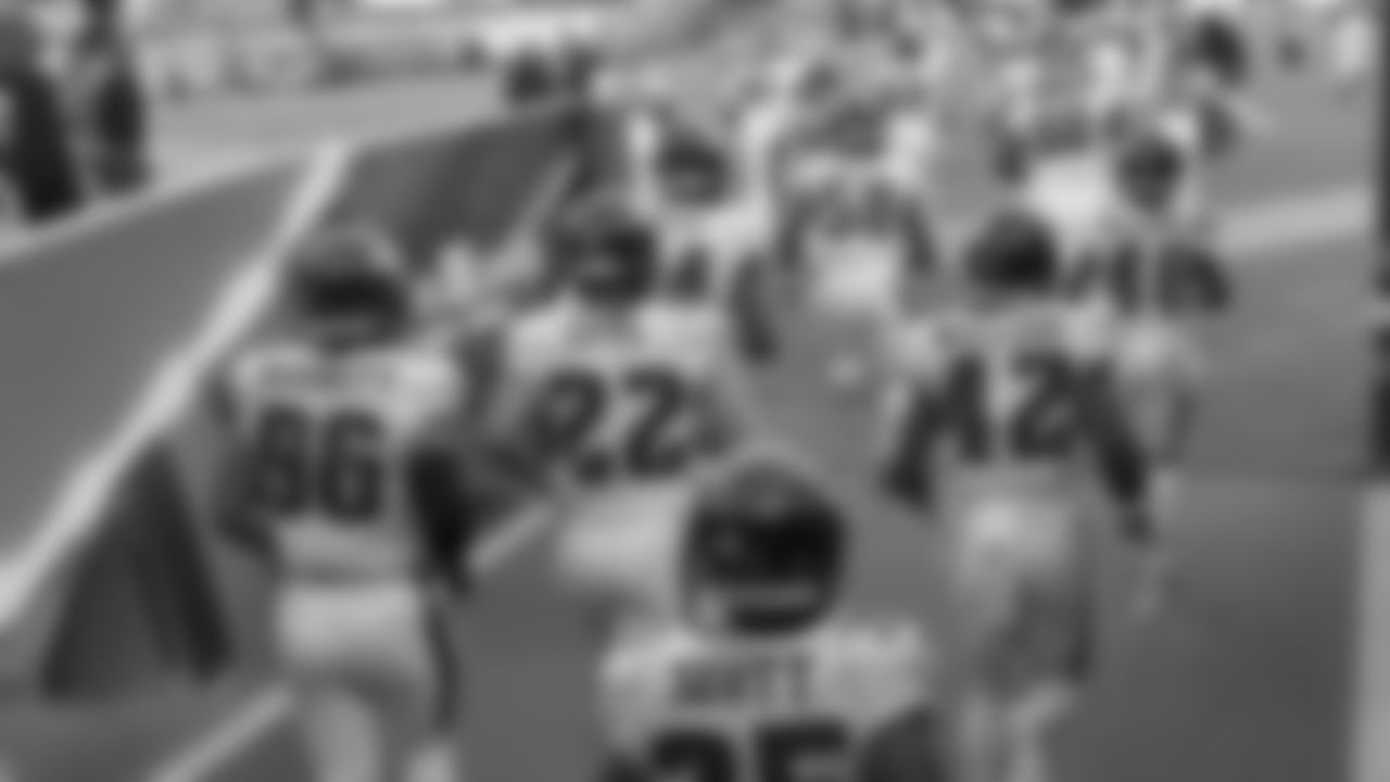 Philadelphia Eagles vs. San Francisco 49ers at Levi's Stadium on October 4, 2020