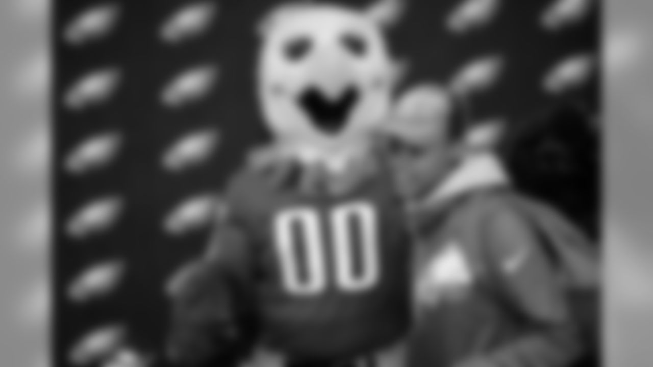 Fans also got to take photos with SWOOP.