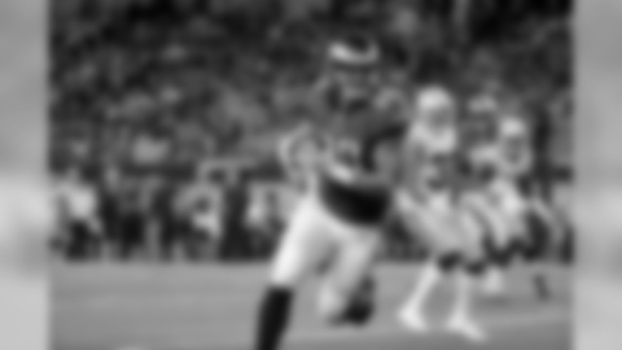 TE Trey Burton