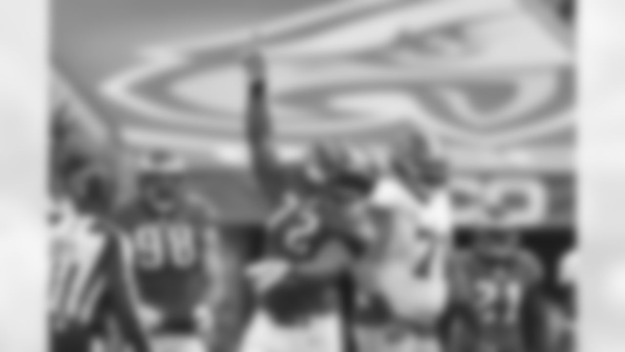 Eagles' DE Cedric Thornton celebrates a defensive stop.