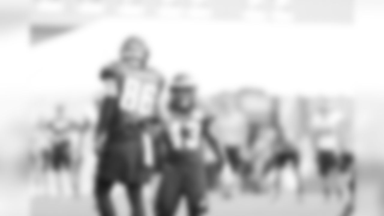 TE Zach Ertz and RB Darren Sproles