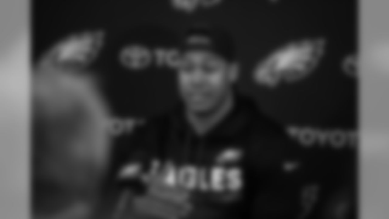 LB Jordan Hicks