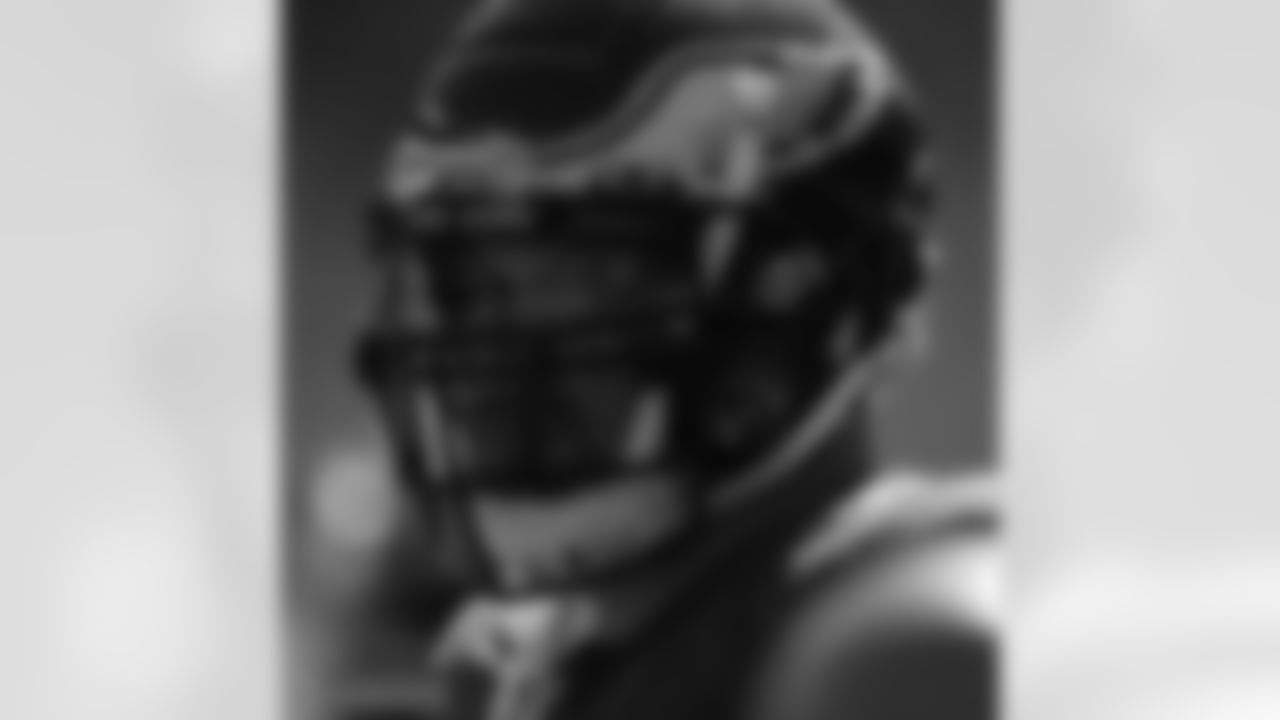 T Lane Johnson: 2020 has been an extremely difficult & challenging year. I tried to battle through different injuries & give it my all for my teammates & coaches. I will be back & ready to get after it next year for the best fans & organization in the business! #flyeaglesfly#pavethelane"