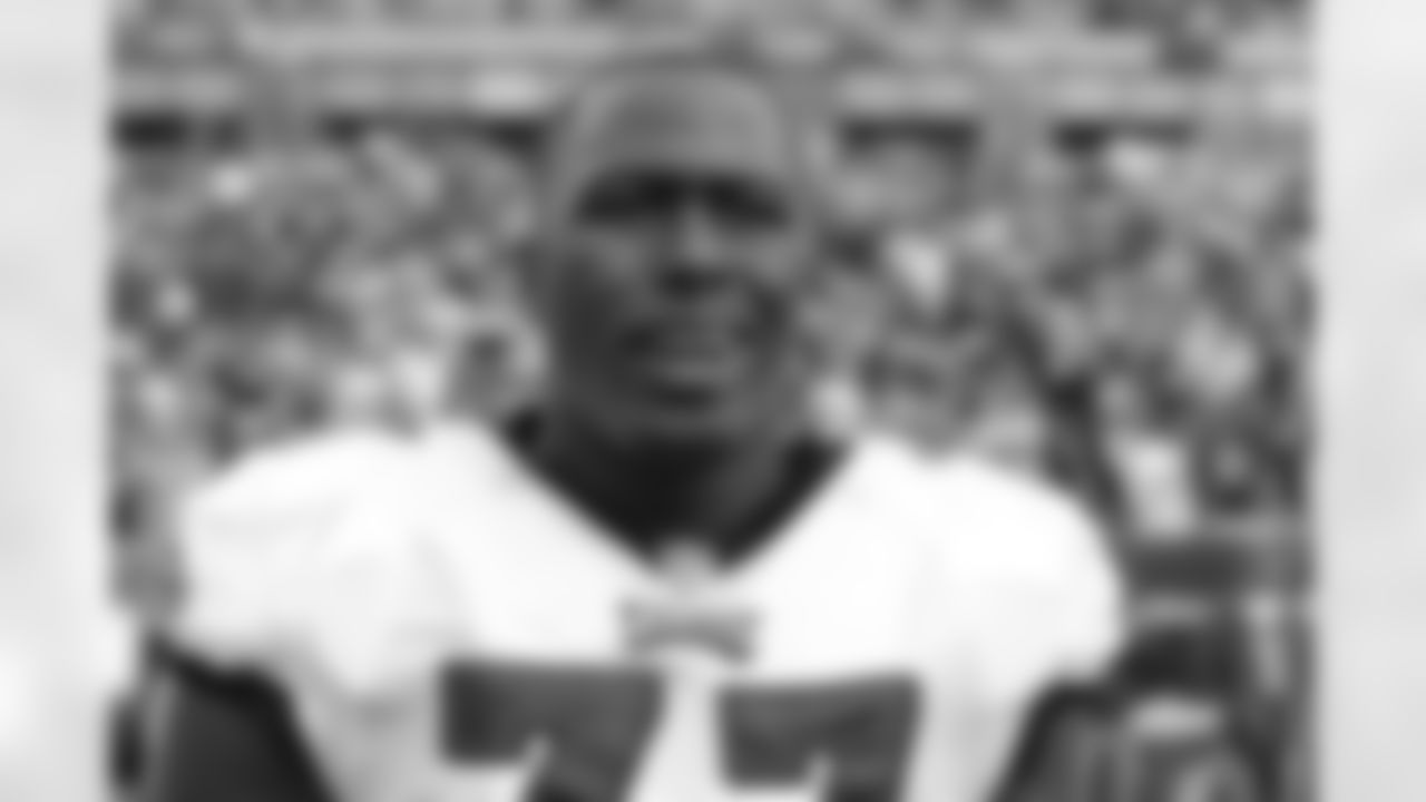 Eagles' DT Damion Square before the game.