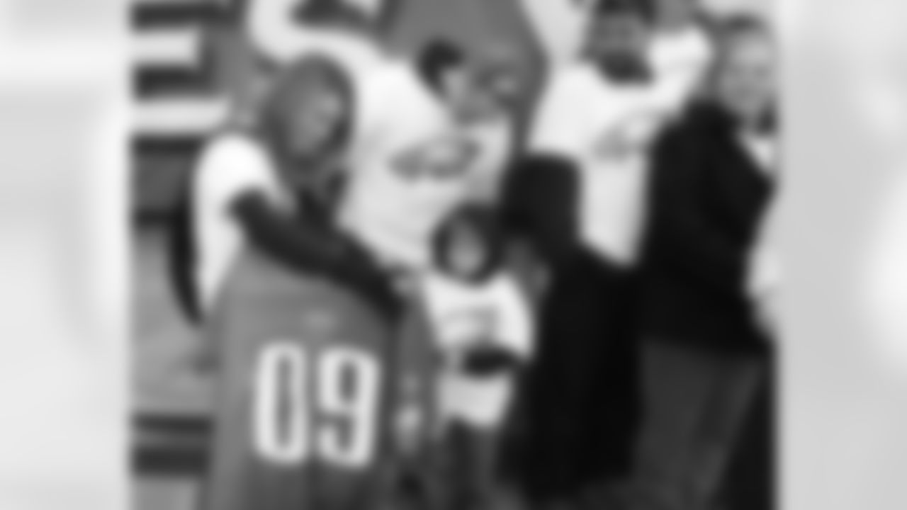 Teva Starting Line Up Families: Giants