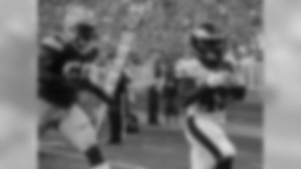RB Darren Sproles showed that he was ready for 2015 in the preseason with this touchdown reception from QB Sam Bradford against the Packers