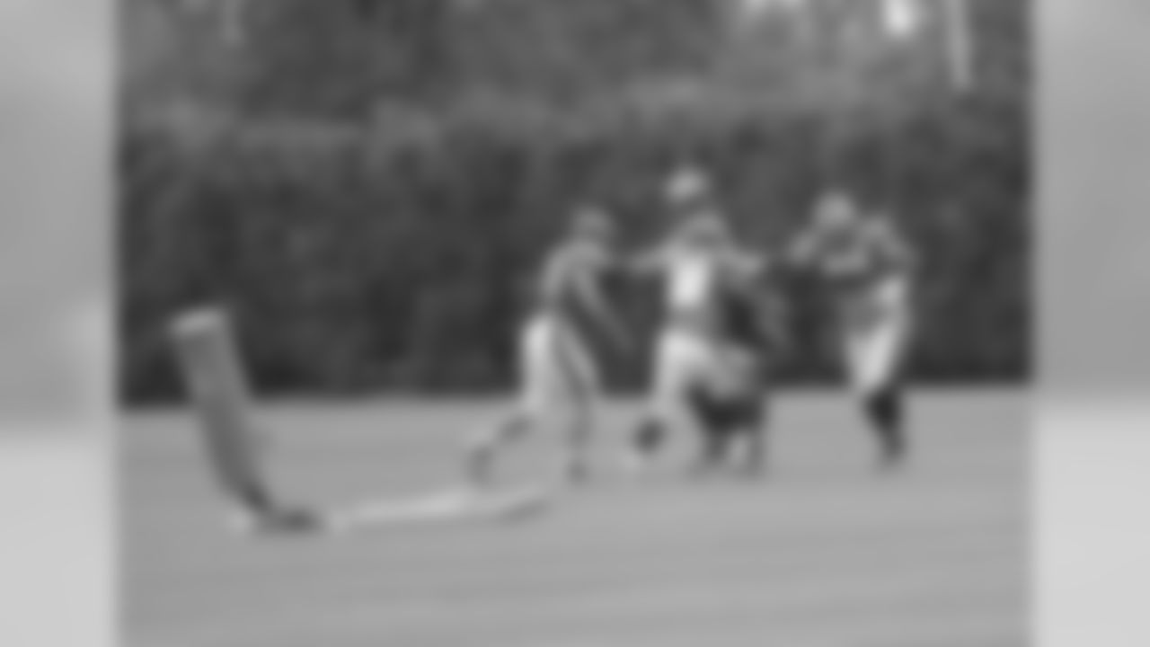The offensive line challenges each other
