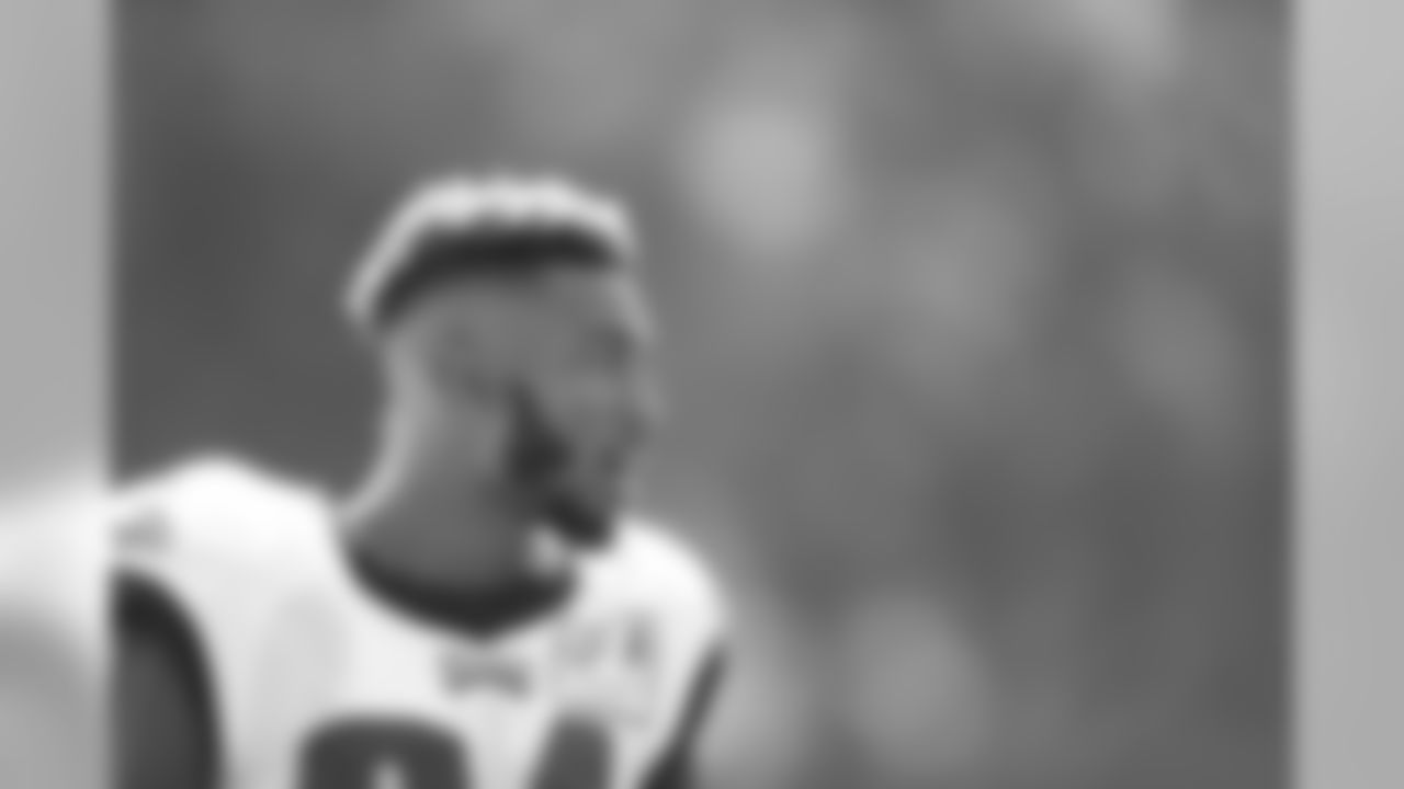 CB Jalen Mills