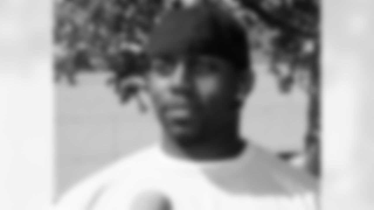 A year ago, DE Trent Cole was a bright-eyed rookie