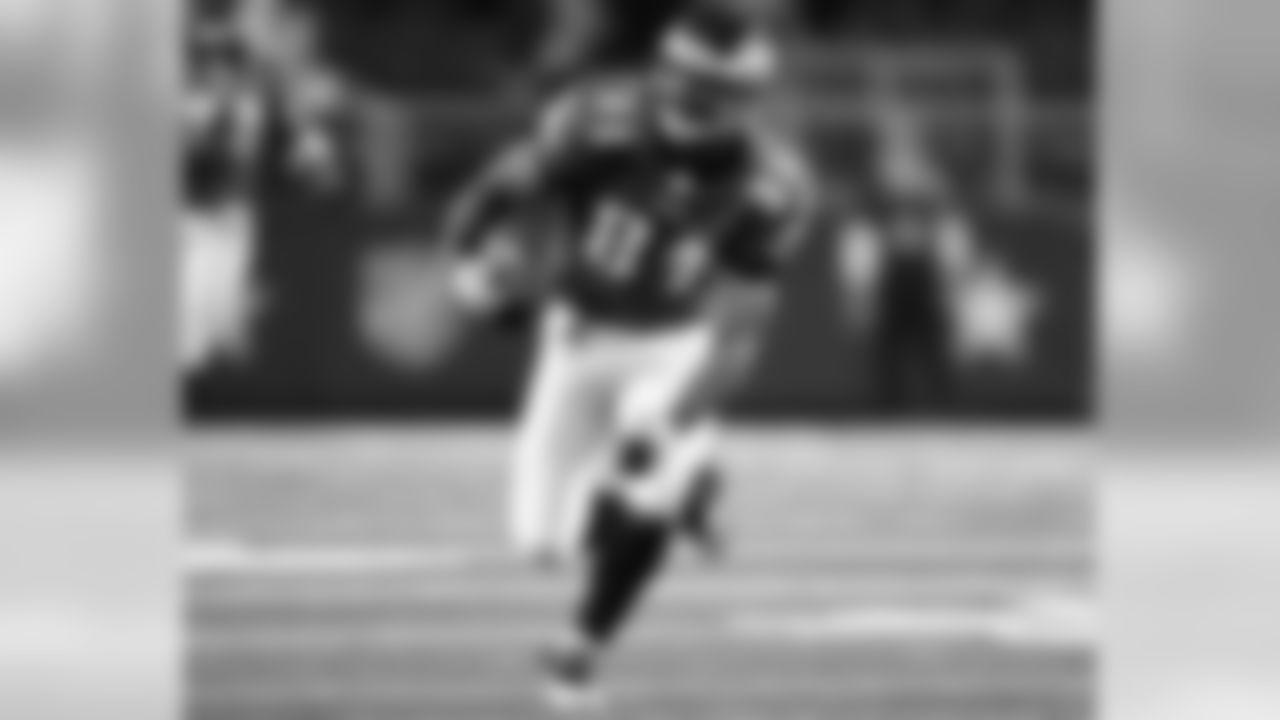 WR Jason Avant