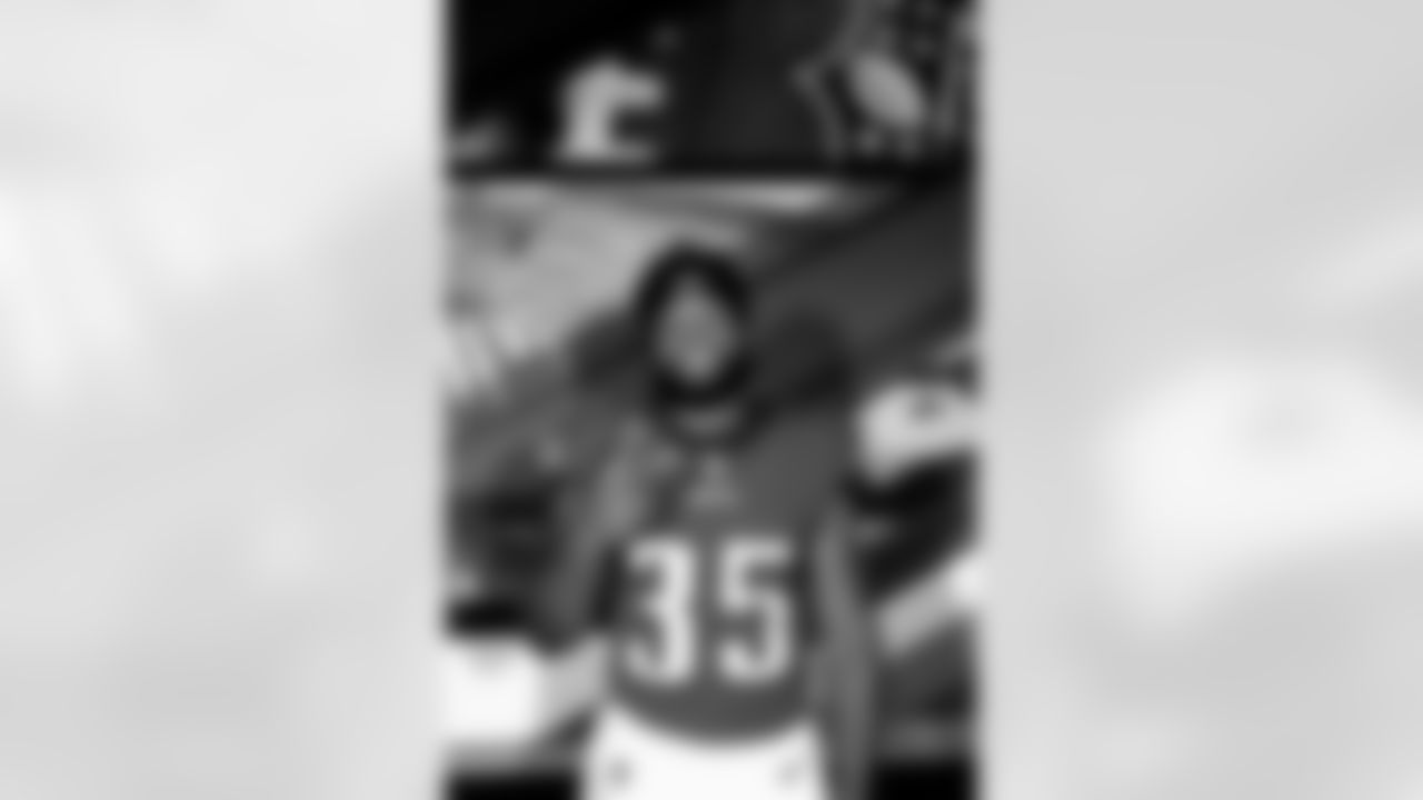 RB Boston Scott