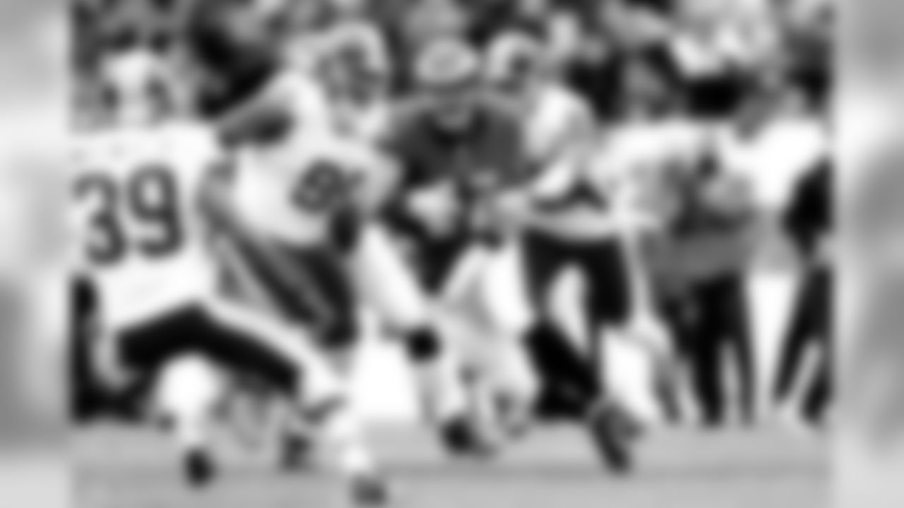 TE Trey Burton