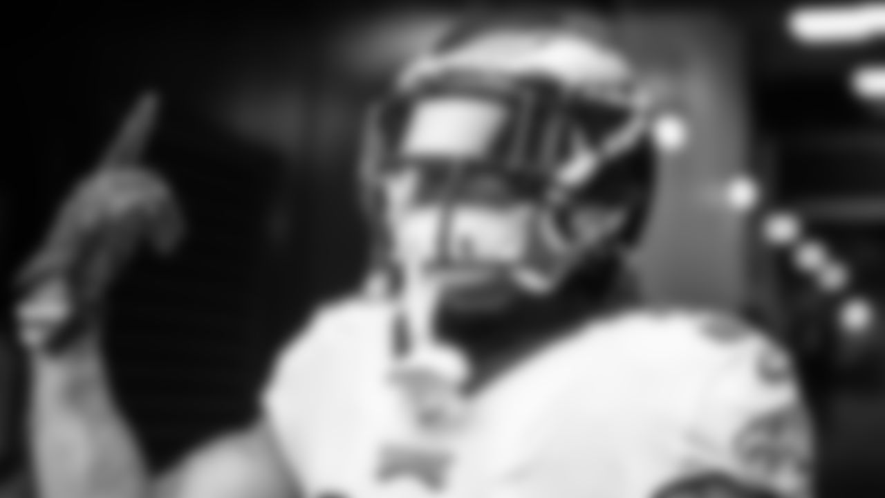 CB Cre'Von LeBlanc