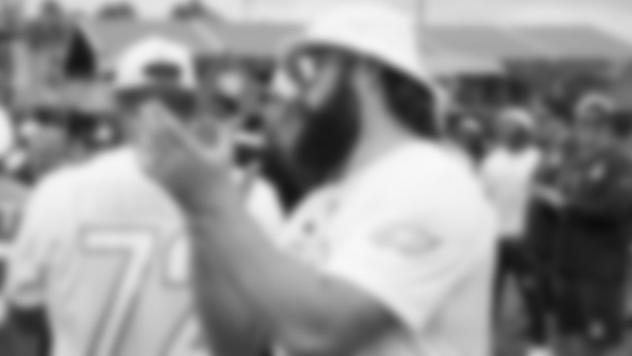 C Jason Kelce